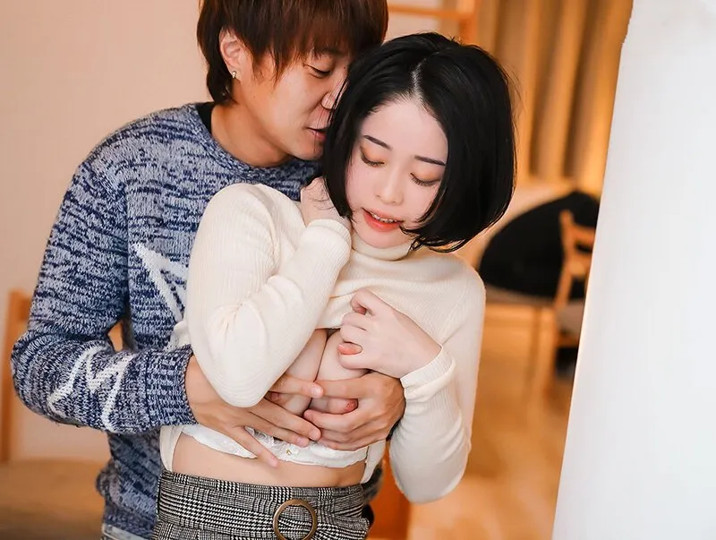 Chồng yêu say xỉn, cô vợ lén lút bét nhè với bạn học sau bữa tiệc họp lớp tại nhà