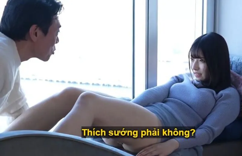 Cuộc chạm trán giữa ông chú lớn tuổi và cô minh tinh trẻ mới nổi trong nhà nghỉ sang trọng.