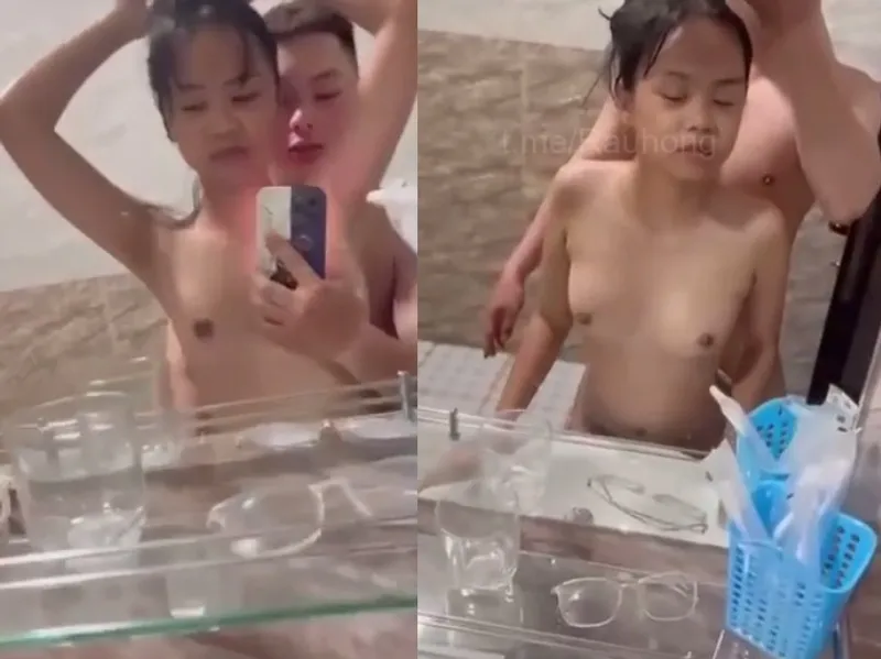 Mảnh khảnh em cùng người yêu quan hệ trước gương quay kỉ niệm